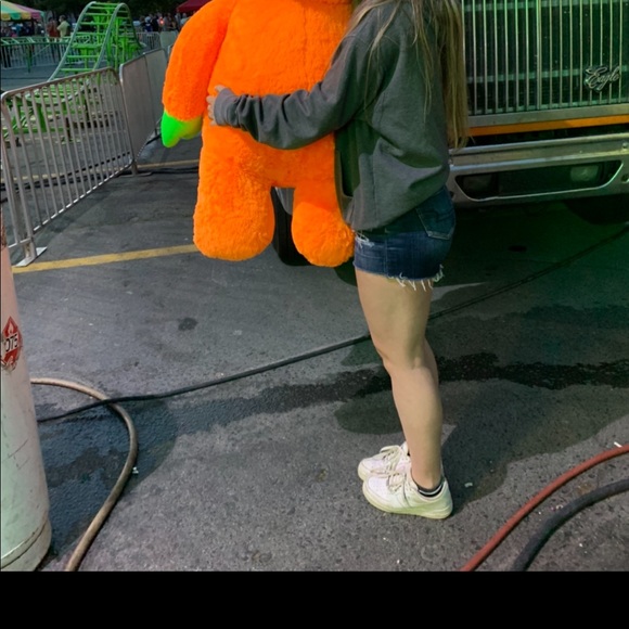 AE shorts, size 4(: - Picture 5 of 5